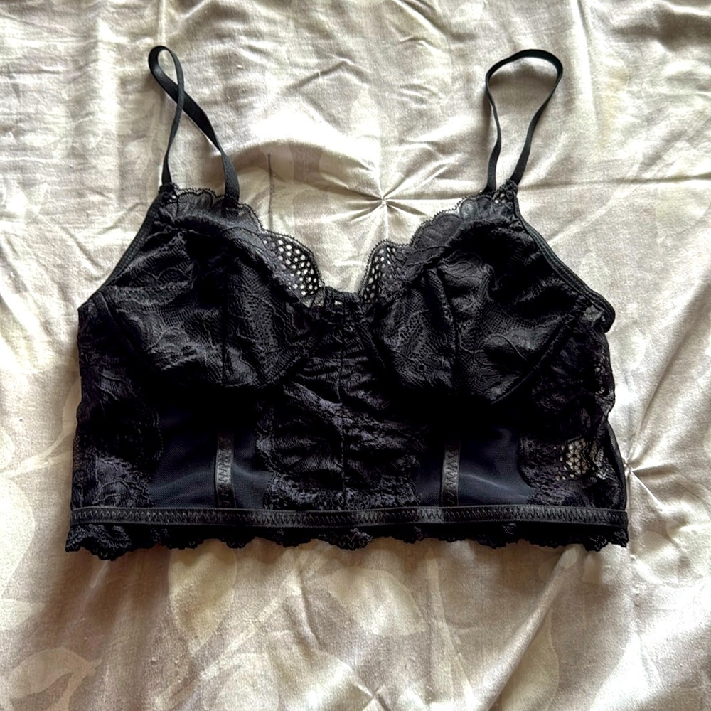 Black laced crop top